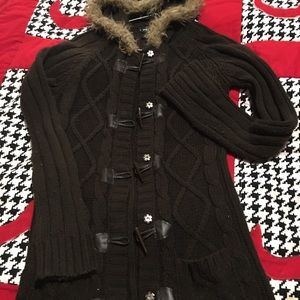 Sweater with fur hoodie